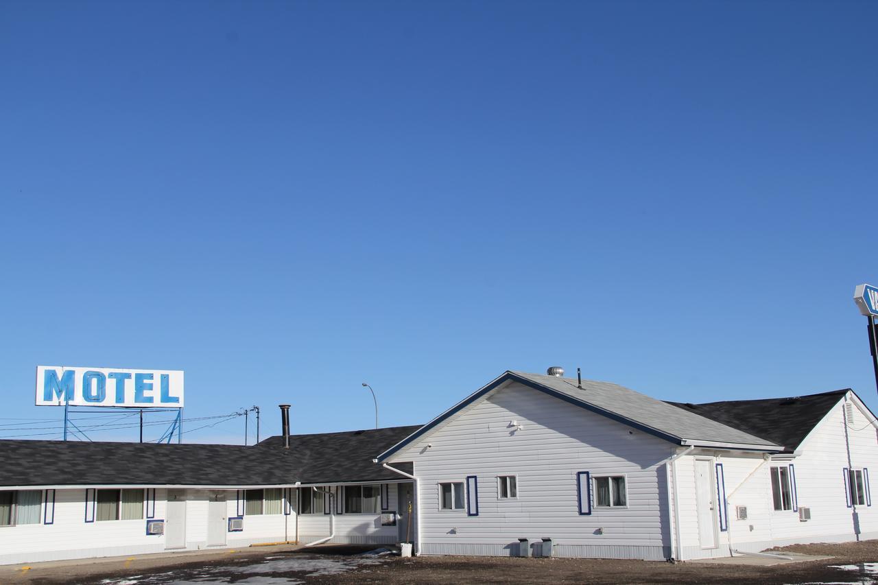 Bluebird Motel Innisfail Eksteriør bilde