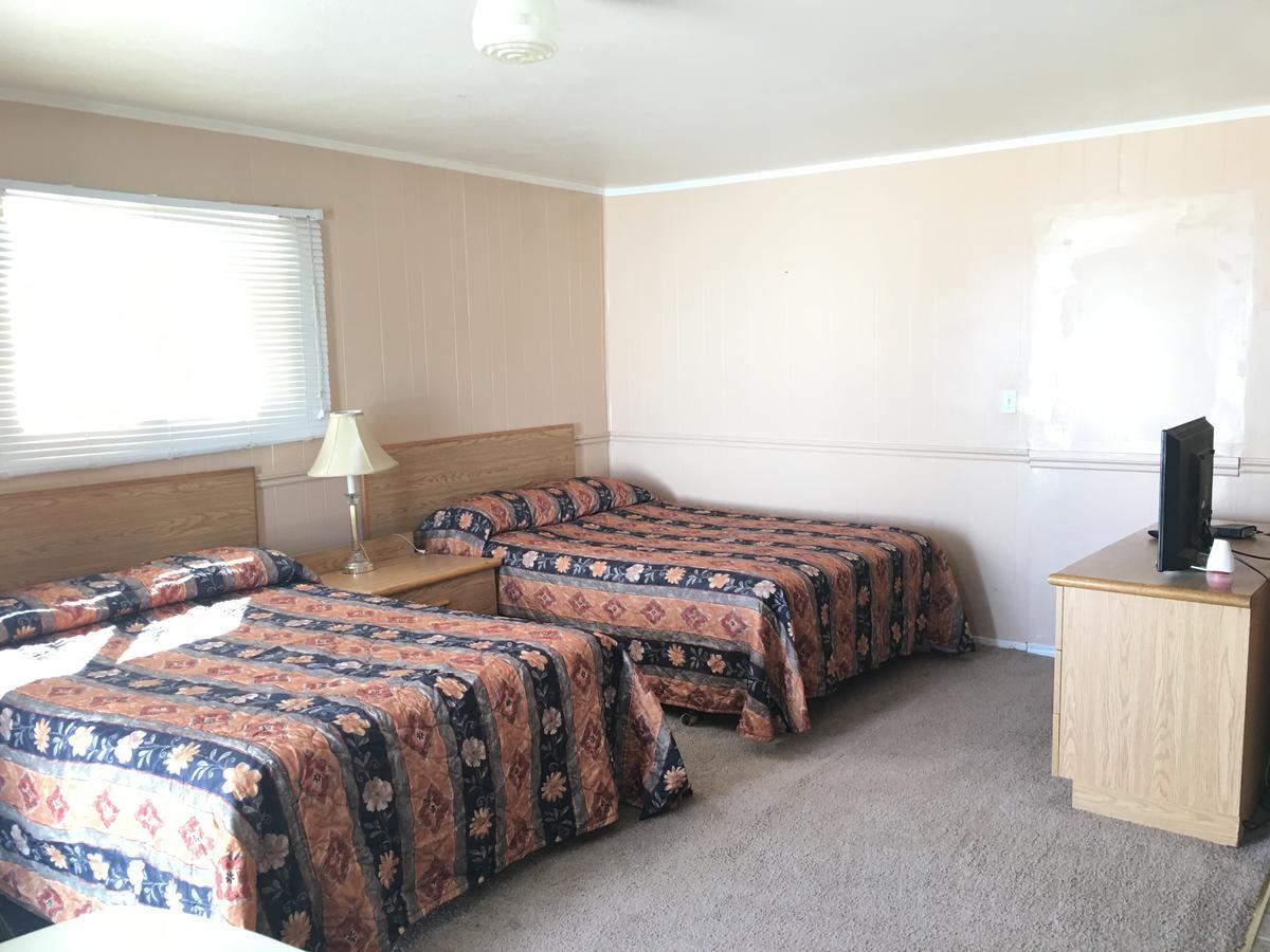 Bluebird Motel Innisfail Eksteriør bilde