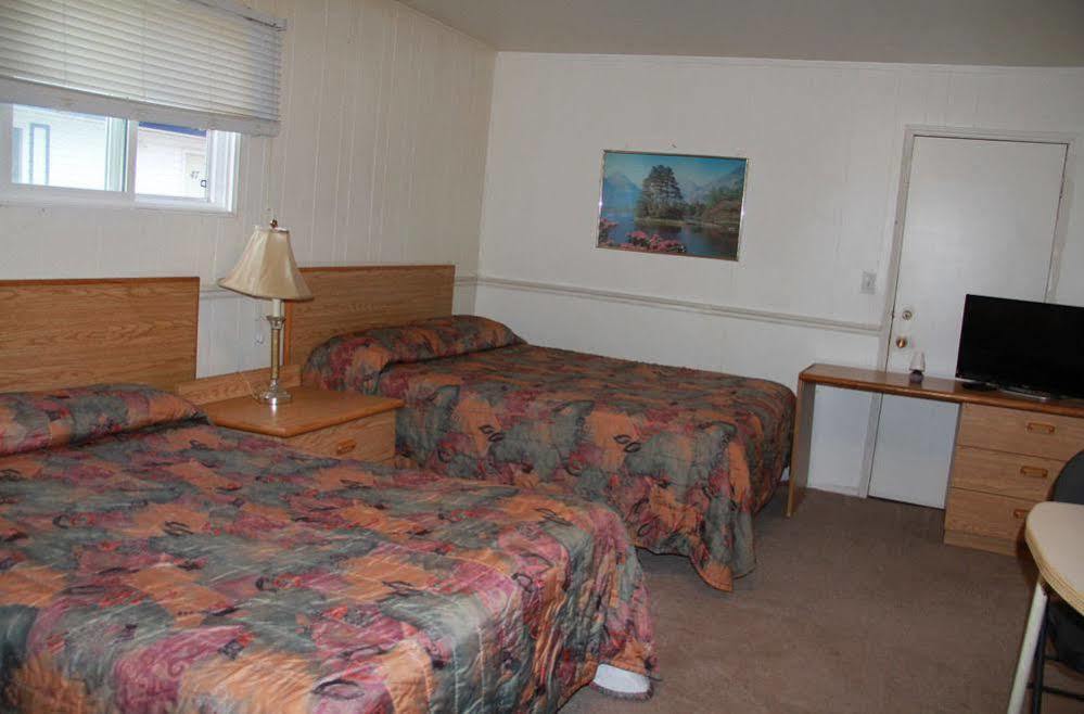 Bluebird Motel Innisfail Eksteriør bilde